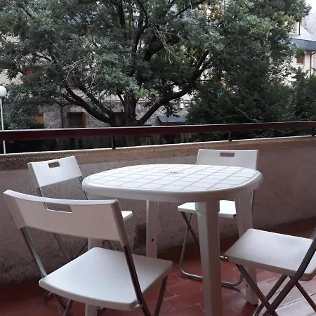 En El Centro De דירה